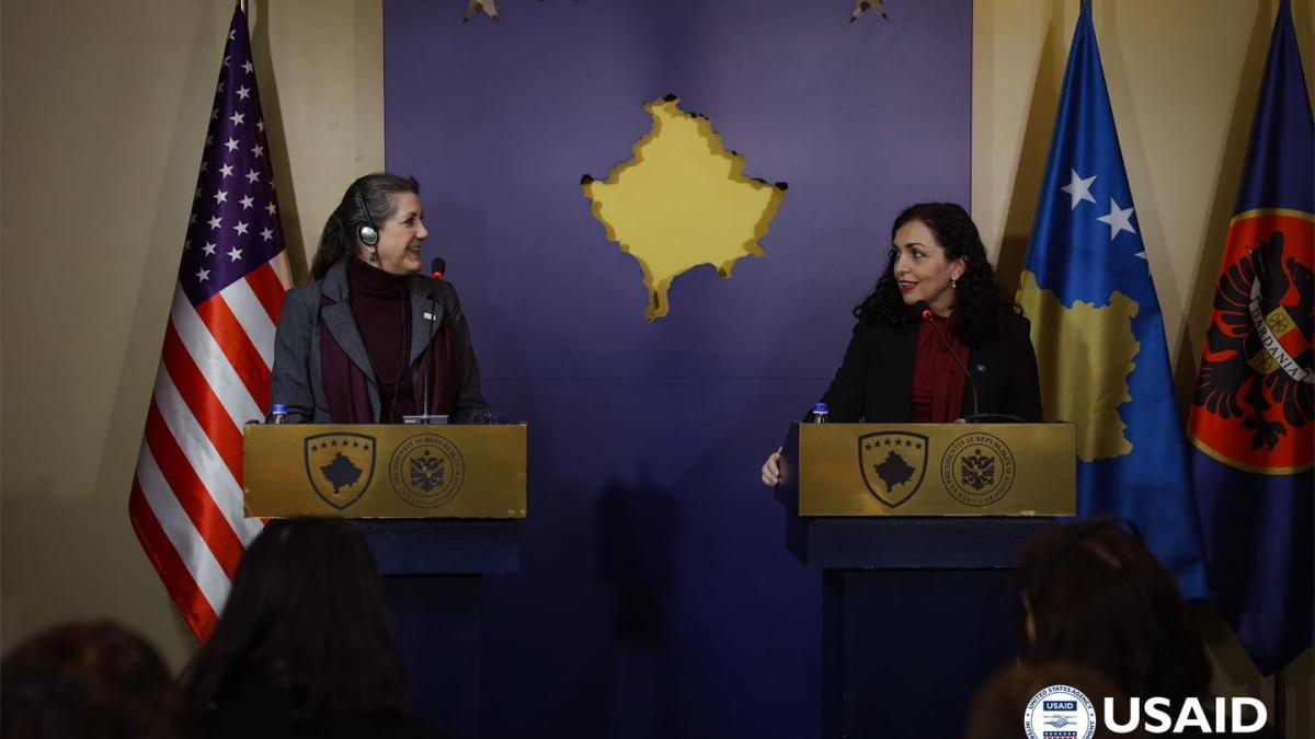 Assistant Administrator for Europe and Eurasia meets the President of Kosovo 