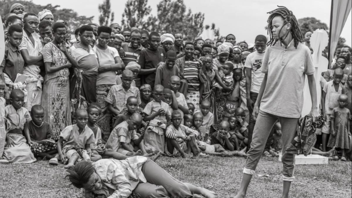 Photo from Armel Nkunzimana showing USAID-funded human trafficking education initiative. IOM Burundi partnered with local theatre troupe Buja Sans Tabou to produce and stage the show “Invisible in Plain Sight” in Muyinga Province.