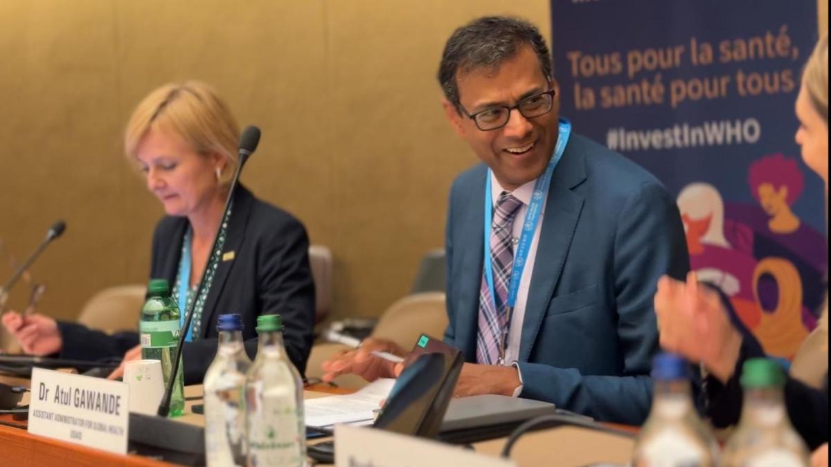 Dr. Atul Gawande participates in a panel discussion on artificial intelligence for health