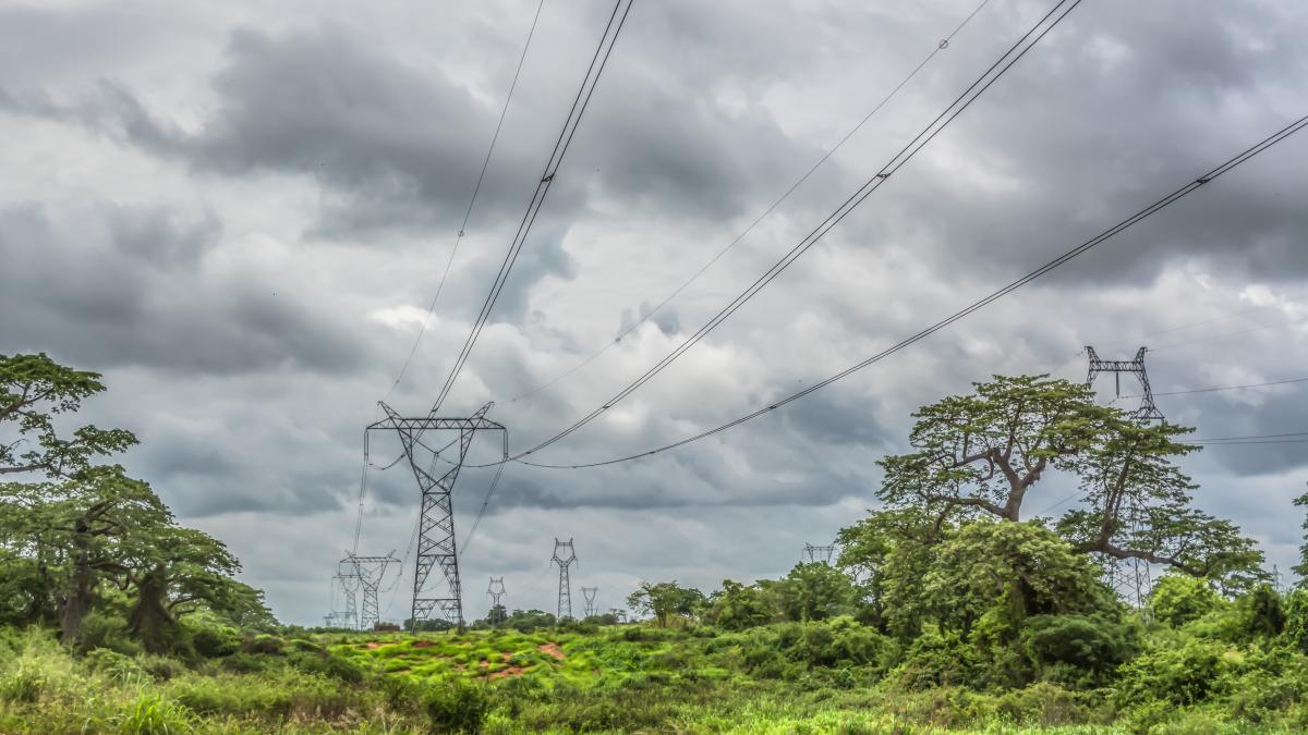 Transmission line in Angola