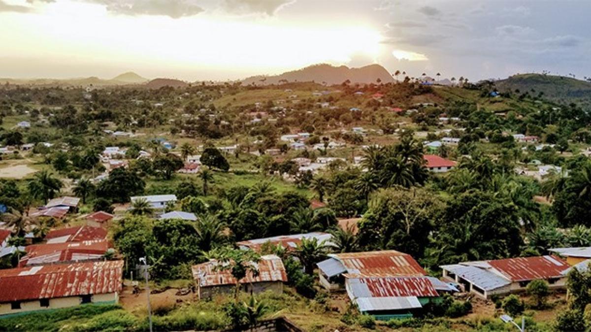 The Wonegizi and Wologizi landscapes, as seen from Liberia.