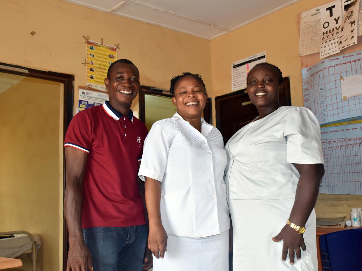 Adeniyi Adesoji Thomas, ward development committee chair; Titilayo Aremu, PHC Alekuwodo’s officer-in-charge; and Christianah Okunola, PHC Alekuwodo’s deputy officer-in-charge worked together with other community leaders to restore power to their community’s primary health care center and improve the care it provides.