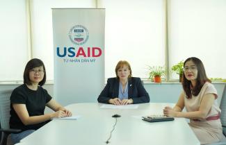 Giám đốc USAID Việt Nam Ann Marie Yastishock phát biểu tại sự kiện.