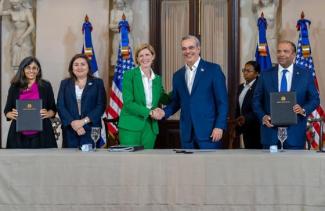 From August 6-8, Administrator Samantha Power visited the Dominican Republic to meet with government officials, youth, women leaders and USAID partners and staff.