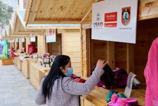 Kiosks dedicated to women artisans